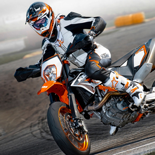 SUPERMOTARD